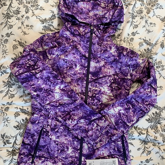 Lululemon the Rain is Calling Seawheeze jacket - Picture 5 of 10